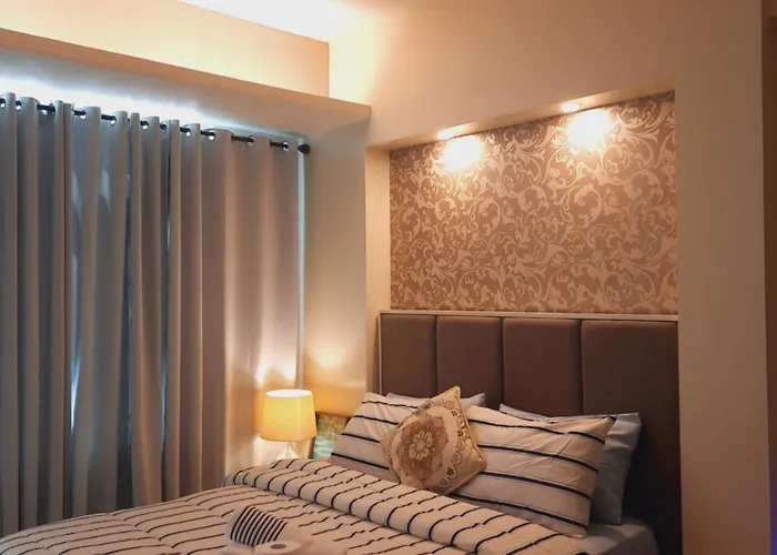 Apartment Cozy Cove In Venice Mckinley Hill Manila